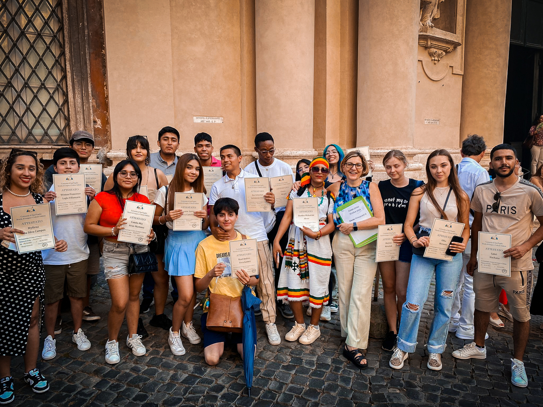 A Trastevere: una classe della scuola di lingua e cultura italiana di Sant'Egidio