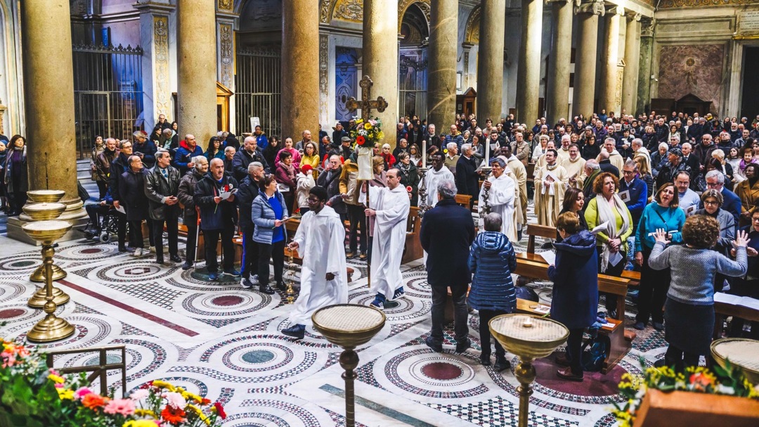 In memoria di Modesta Valenti: a Trastevere una liturgia per non dimenticare chi vive per strada