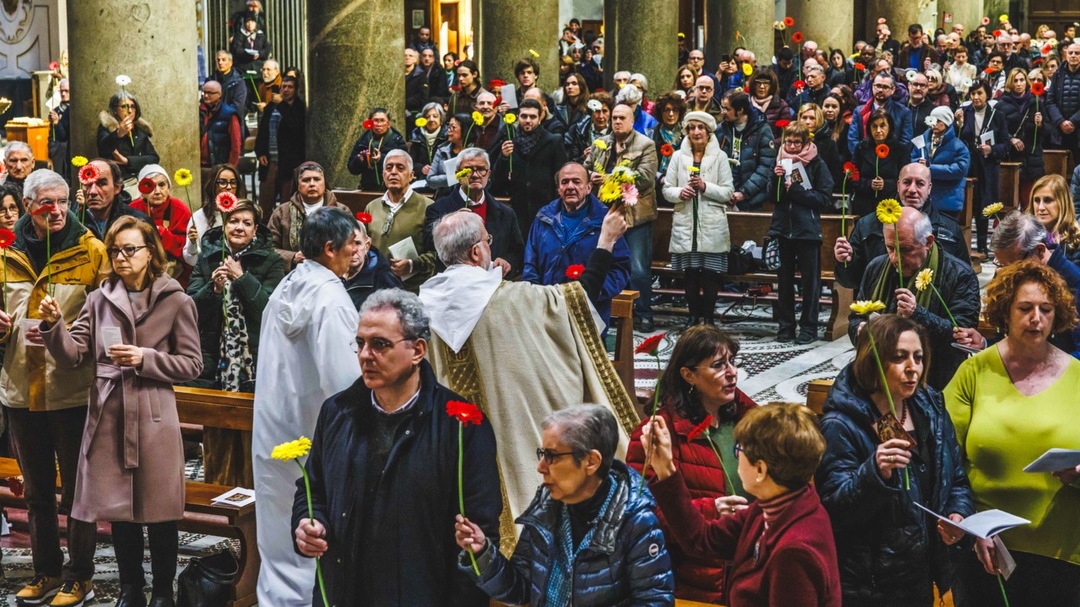 In memoria di Modesta Valenti: a Trastevere una liturgia per non dimenticare chi vive per strada