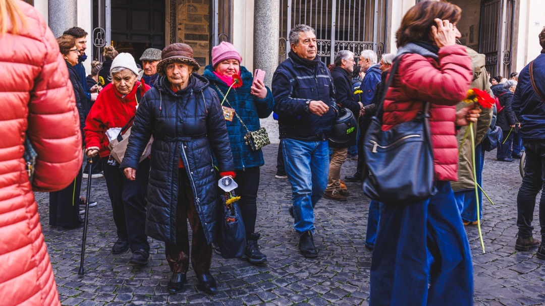 In memoria di Modesta Valenti: a Trastevere una liturgia per non dimenticare chi vive per strada
