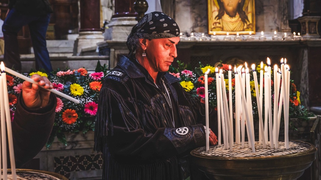 In memoria di Modesta Valenti: a Trastevere una liturgia per non dimenticare chi vive per strada